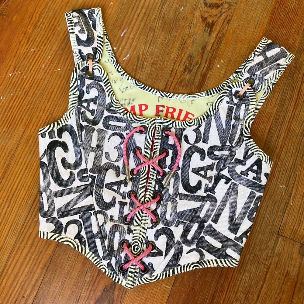 Meet your Posher, Brittney